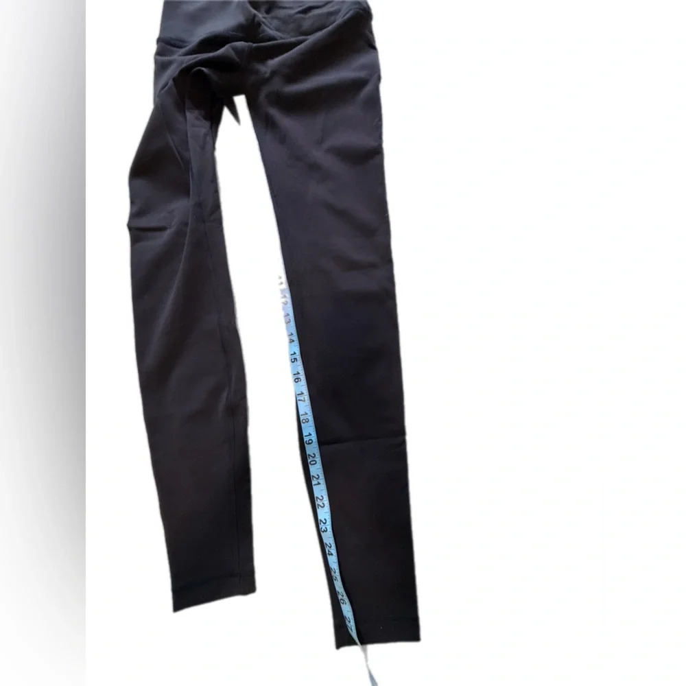 Lululemon Wunder Train High Rise Tight 28” inseam Black Size 6 PAINT SPOT FLAW - Picture 6 of 10